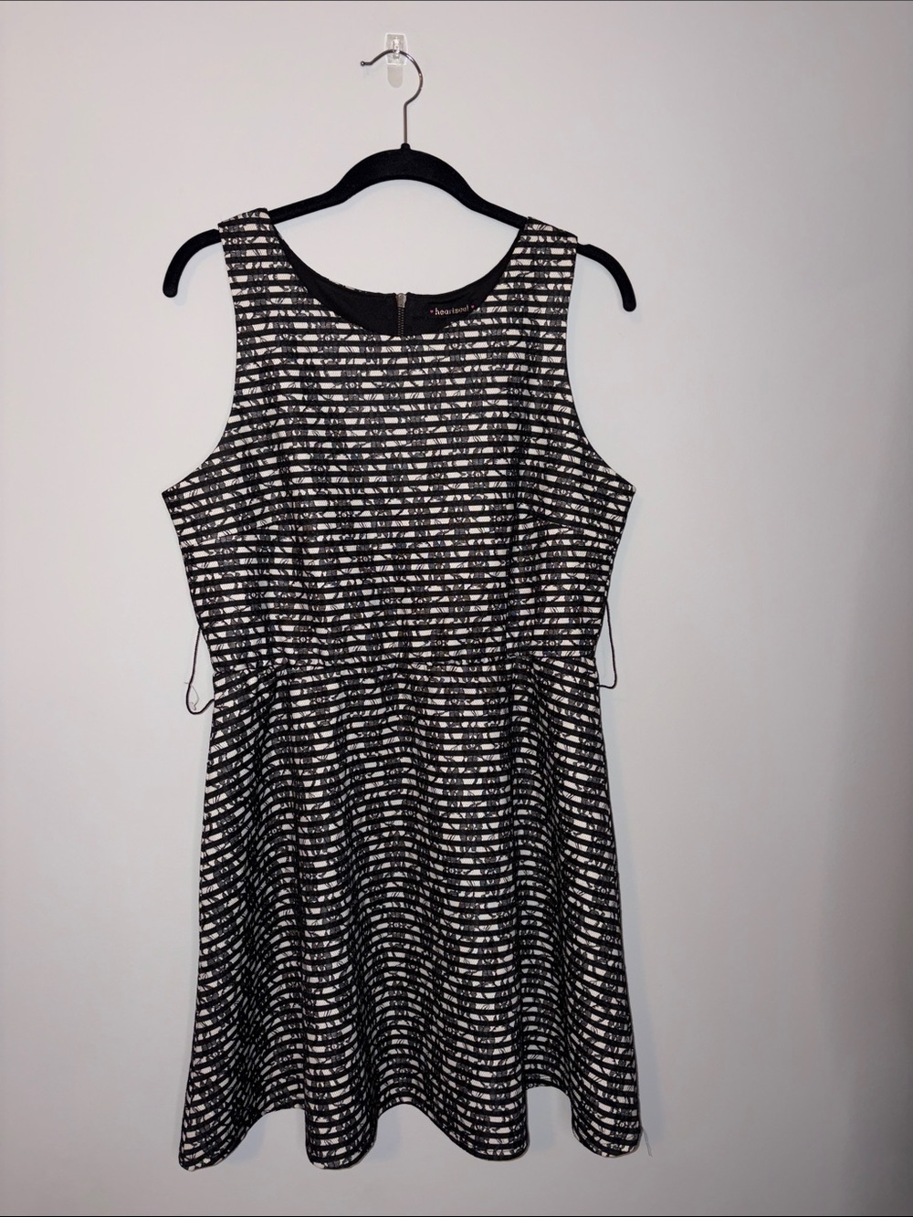 HeartSoul Black and White Sleeveless Fit-and-Flare Dress XL